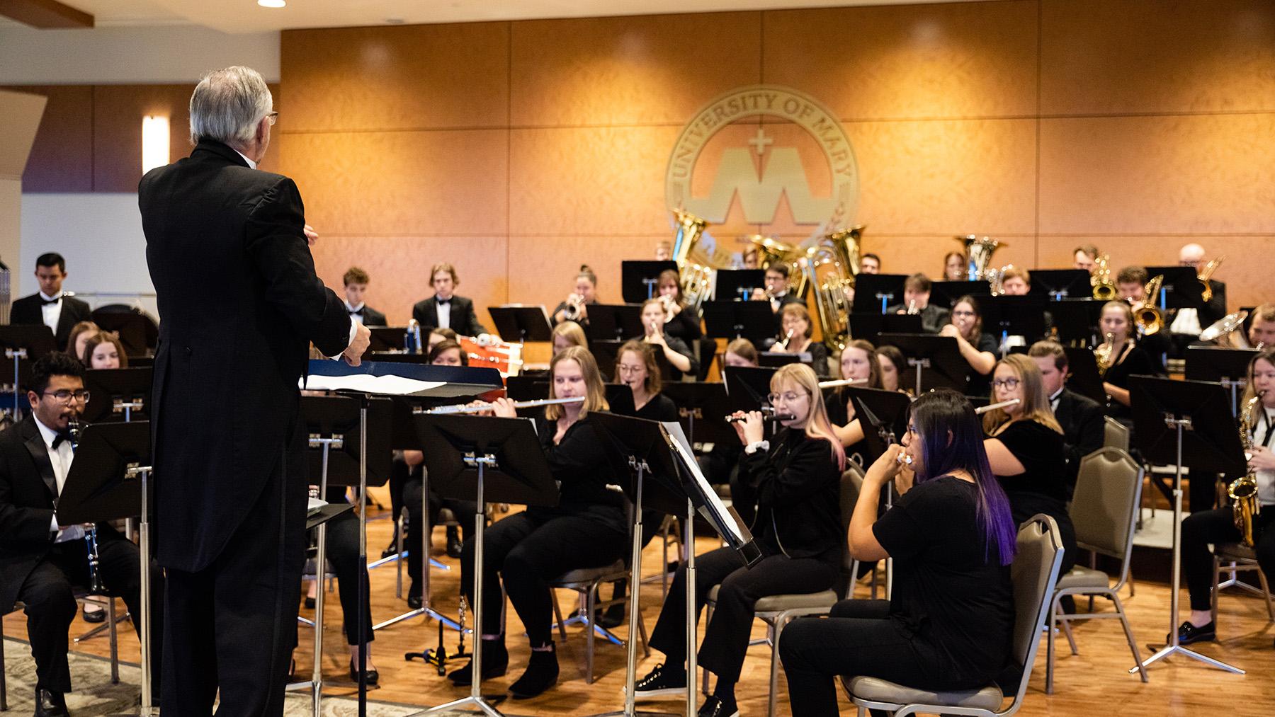 Public Invited to 2023 University of Mary Fall Band Concert